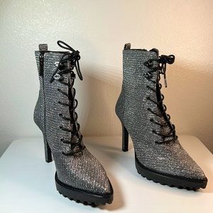 Women’s Michael Kors sparkle for days combat boots, size 5.5